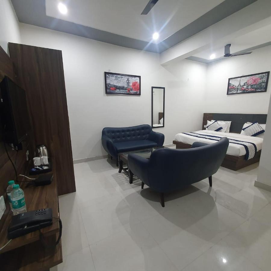 Hotel Kds Residency à Greater Noida Extérieur photo